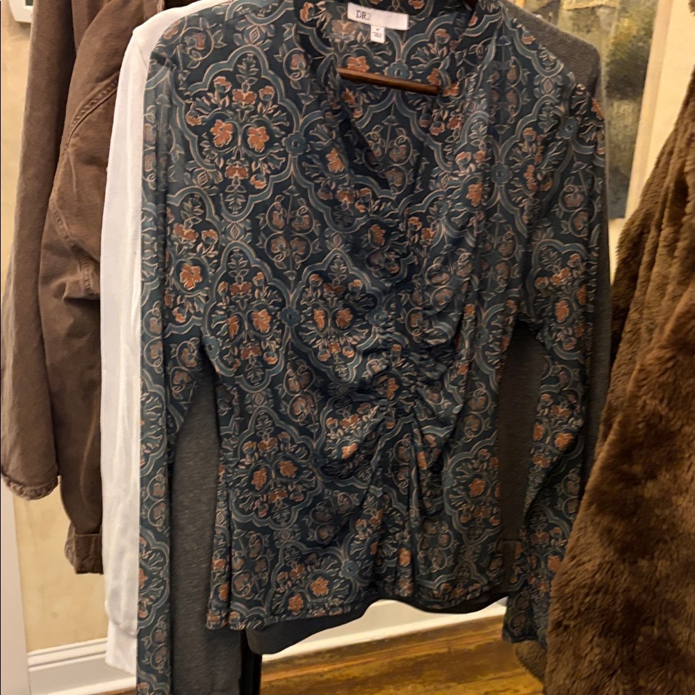 Green Floral Twist-Front Blouse